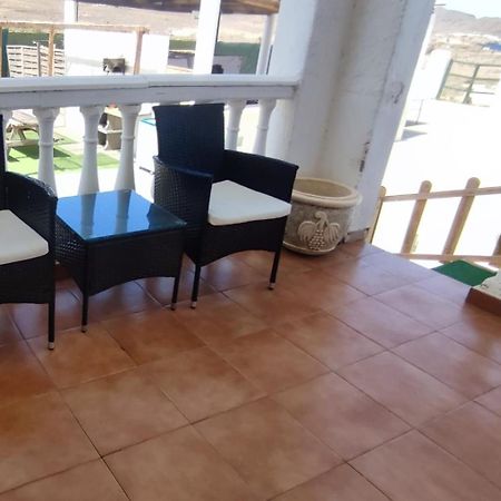 Bluemar Guest House อัลเมรีอา ภายนอก รูปภาพ