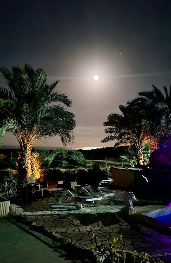 Bluemar Guest House อัลเมรีอา ภายนอก รูปภาพ